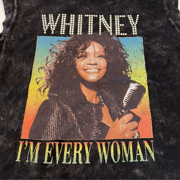 Whitney Houston I’m Every Women Graphic T New NWT Size Large - Picture 2 of 5